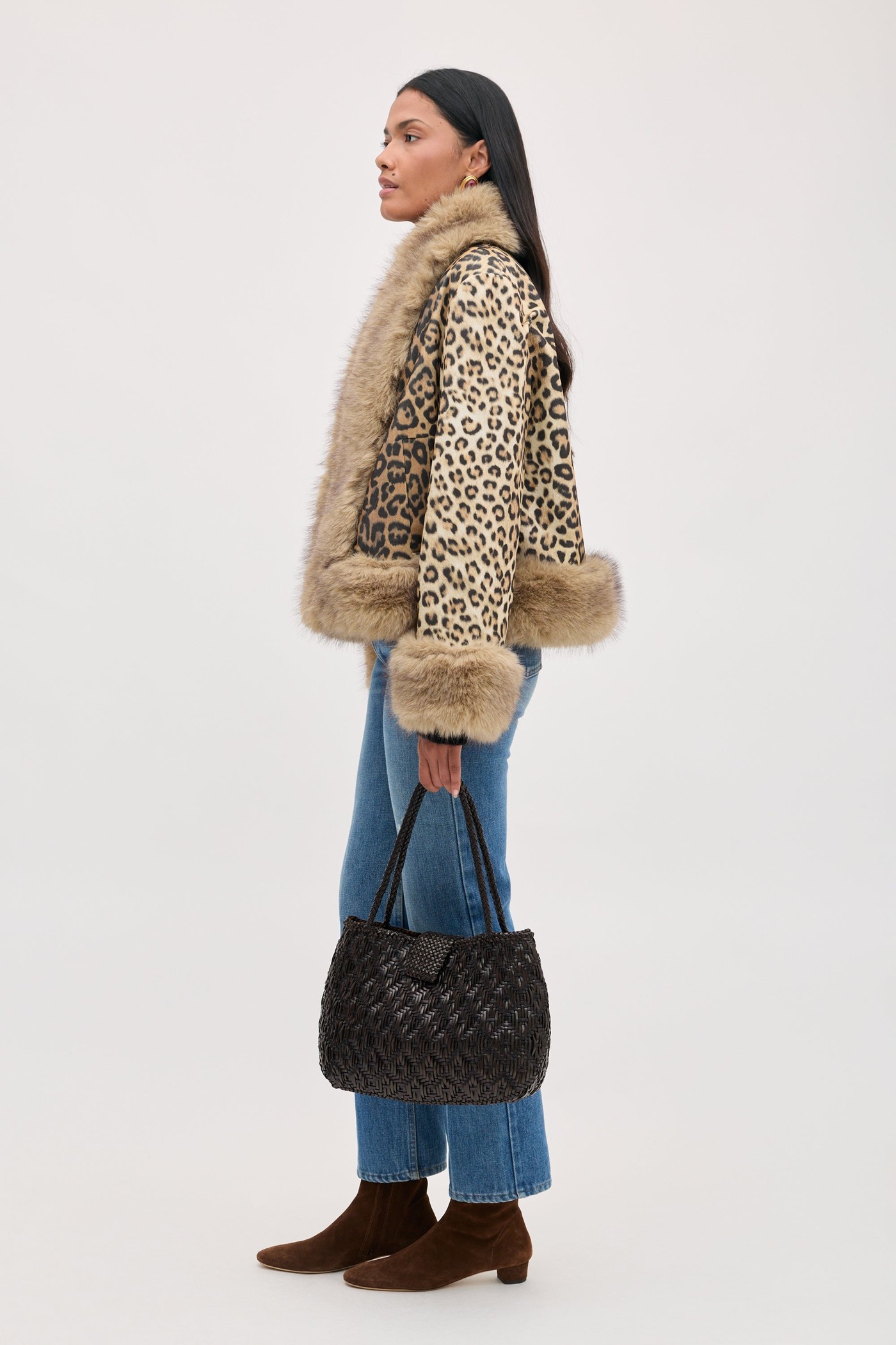 Jorgia - Savannah Leopard Brown view 4