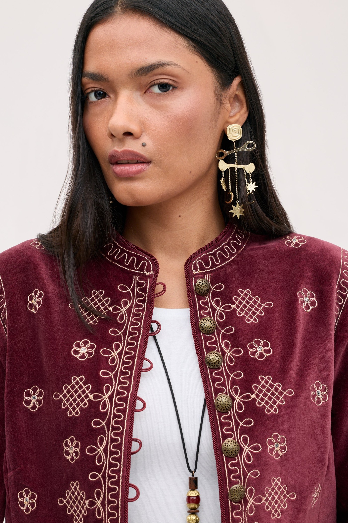 Carlia - Waffle Soutache Embroidery Burgundy view 3